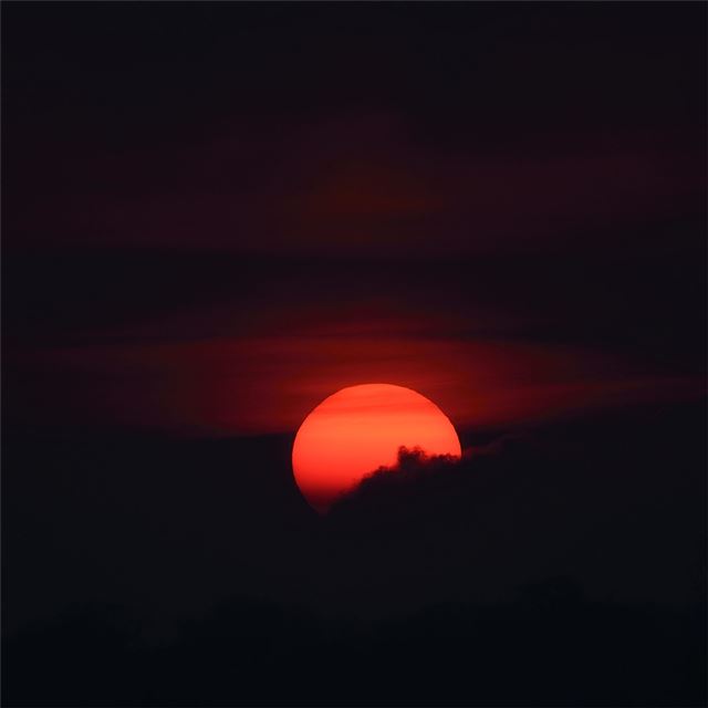 2048x2048 sunset in dark clouds 4k - clouds iPad Air Wallpaper