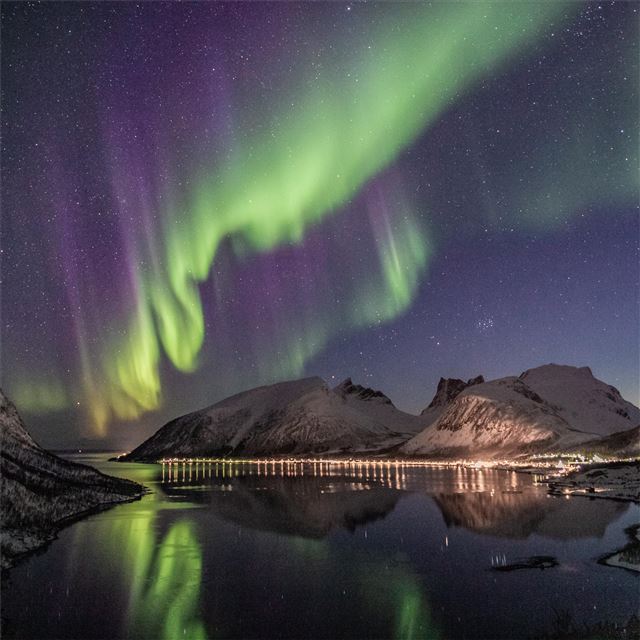 2048x2048 aurora borealis lake houses evening 5k - 5k iPad Air Wallpaper