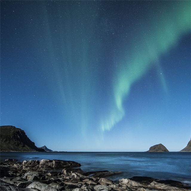 2048x2048 aurora borealis beach 5k - northern lights iPad Air Wallpaper