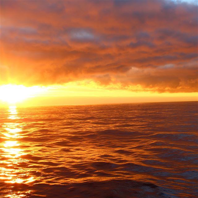 2048x2048 Sunrise landscape - landscape iPad Air Wallpaper