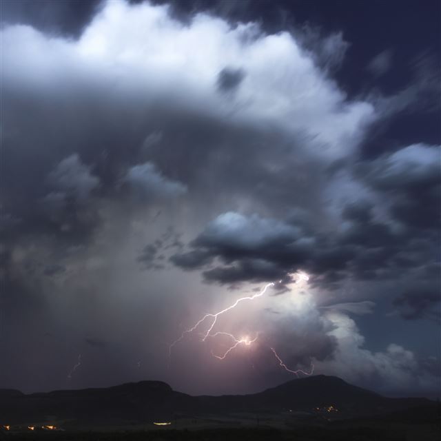 2048x2048 Karabakh Armenia 2 - cloud iPad Air Wallpaper