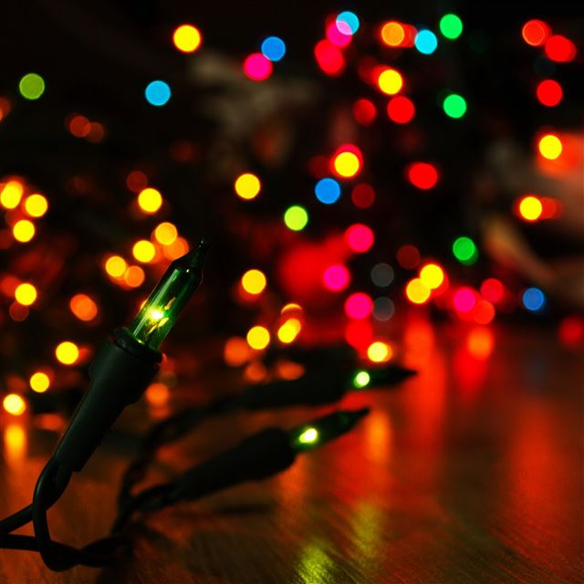 2048x2048 Colorful Lights bokeh - colorful iPad Air Wallpaper