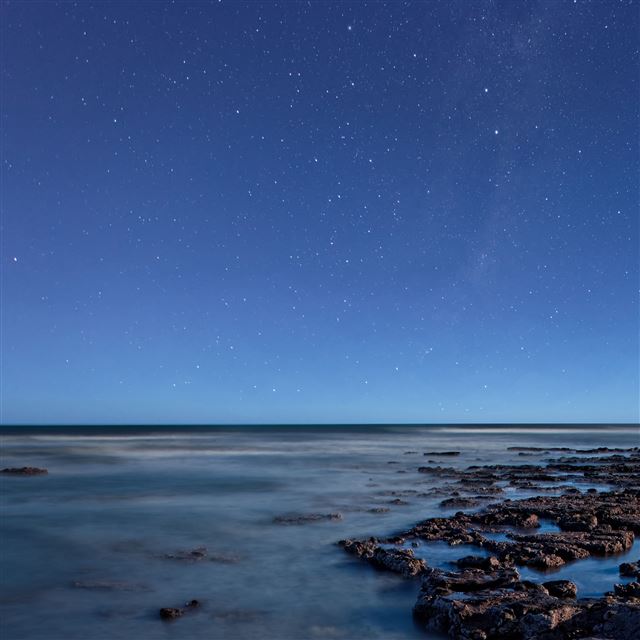 2048x2048 Ocean at night - night iPad Air Wallpaper
