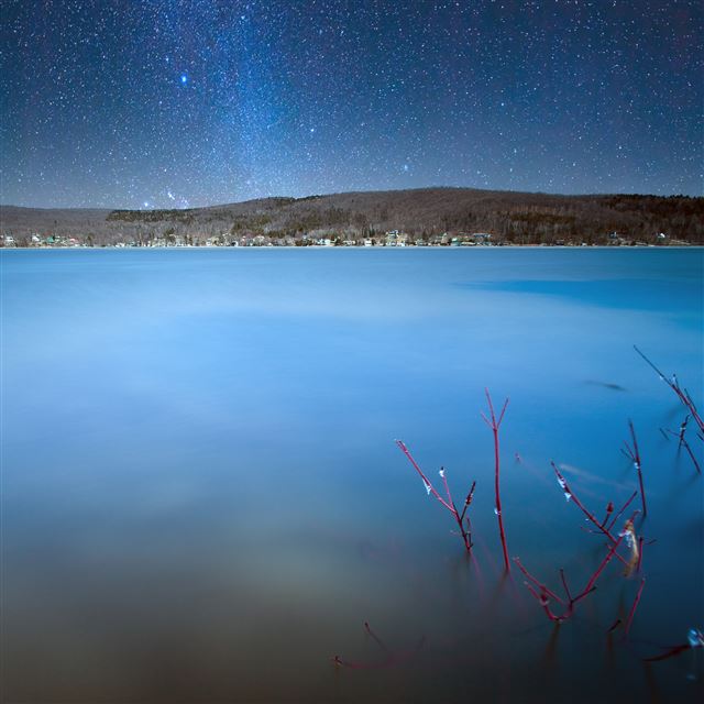2048x2048 Milky way over lake william - night iPad Air Wallpaper