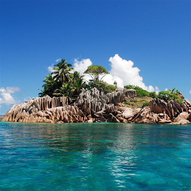 2048x2048 Island  - cloud iPad Air Wallpaper