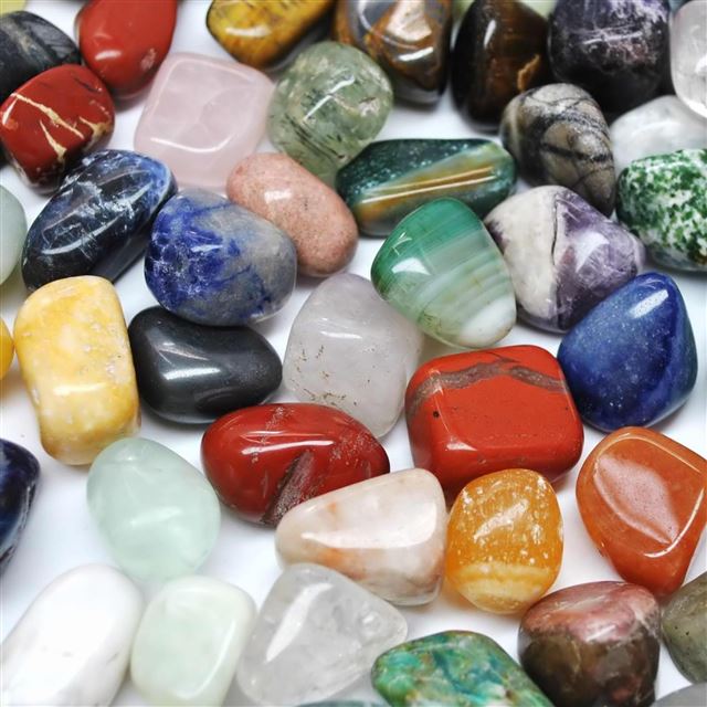 2048x2048 Colored River Stone - light iPad Air Wallpaper