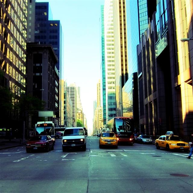 2048x2048 Avenue Street - city iPad Air Wallpaper
