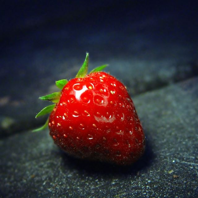 2048x2048 Strawberry Red Close Up -  iPad Air Wallpaper