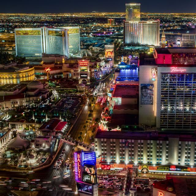 2048x2048 Las Vegas Strip North - city iPad Air Wallpaper