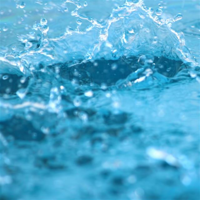2048x2048 Rain - water iPad Air Wallpaper