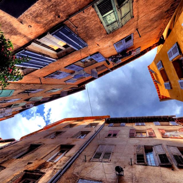 2048x2048 Yard Sky Well - building iPad Air Wallpaper