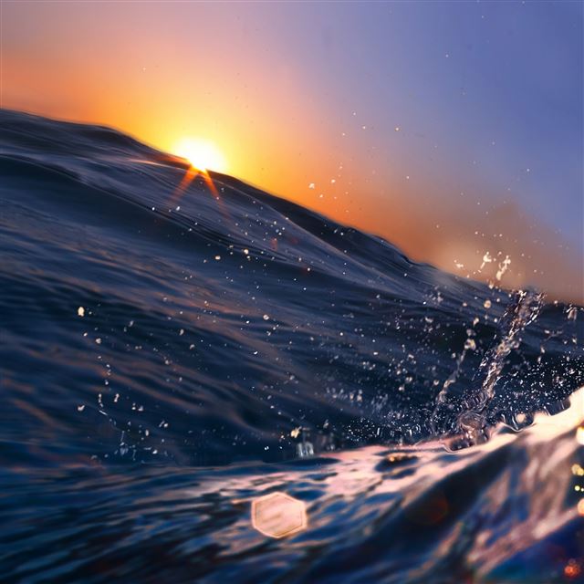 2048x2048 Ocean - sun iPad Air Wallpaper