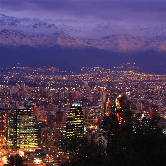 2048x2048 Santiago Chile - night iPad Air Wallpaper
