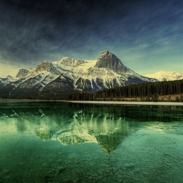 2048x2048 Mountain Crystal Lake Reflection - beautiful iPad Air Wallpaper