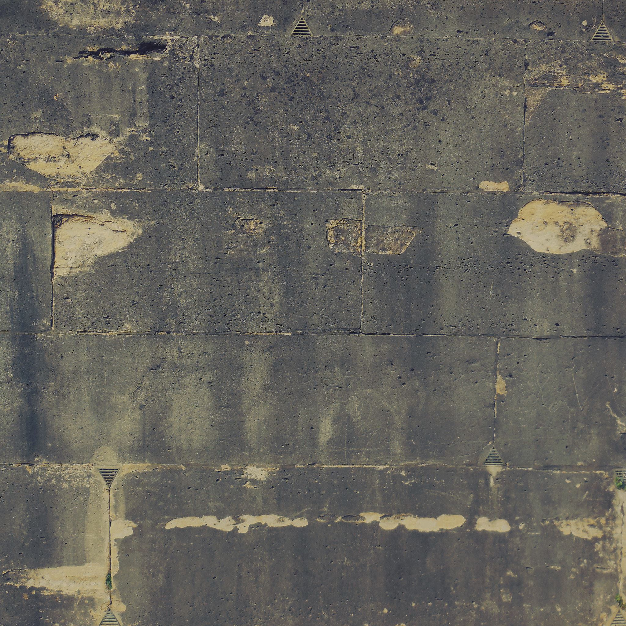 Wall Brick Texture Tough Dark Pattern iPad Air wallpaper 