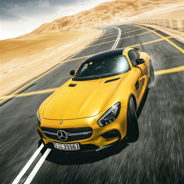 2048x2048 Racing Audi Car - road iPad Air Wallpaper