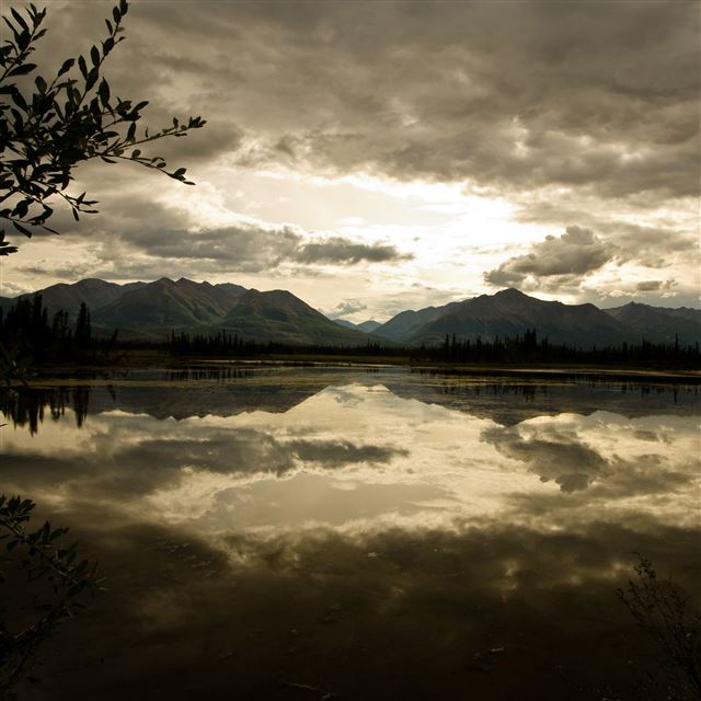 2048x2048 Impressions Of Alaska - skyscape iPad Air Wallpaper