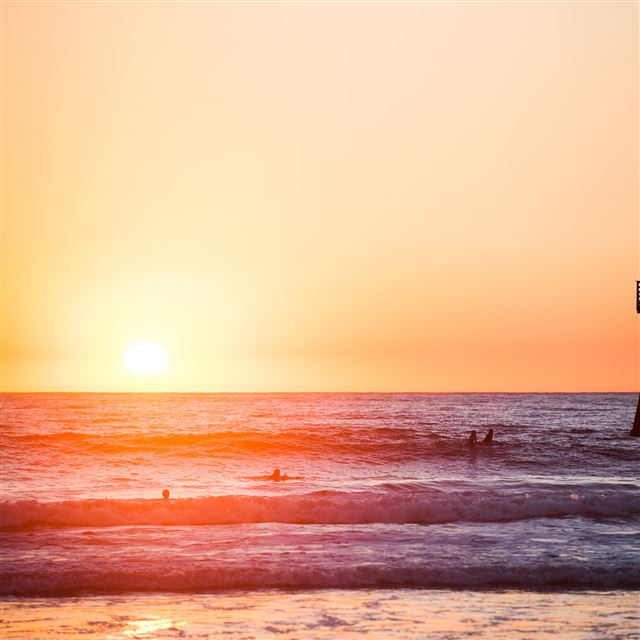 2048x2048 Happy Beach Sea Holiday Nature Fun City Red - fun iPad Air Wallpaper