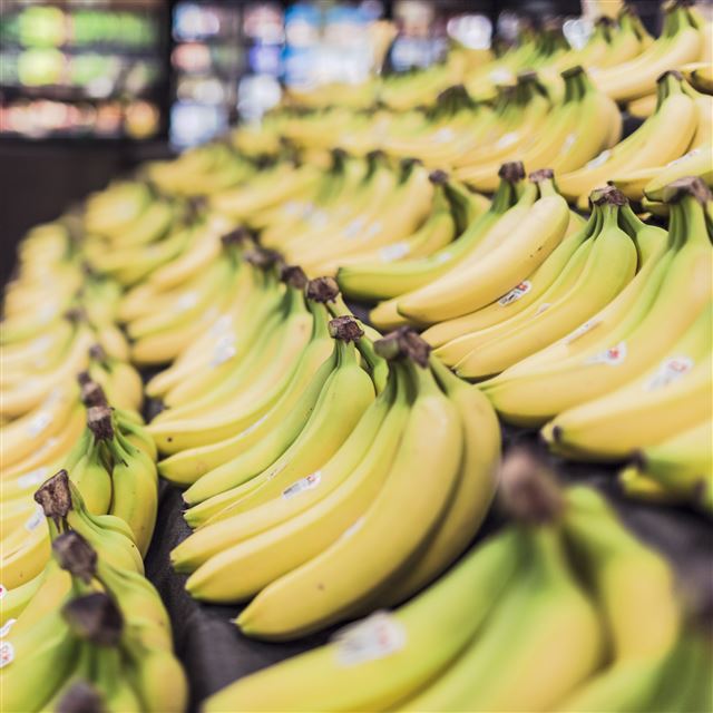 2048x2048 Fruit Yellow Bananas Macro Bokeh - fruit iPad Air Wallpaper