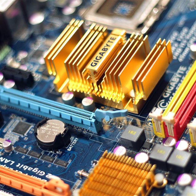 2048x2048 Computer Motherboard - technology iPad Air Wallpaper