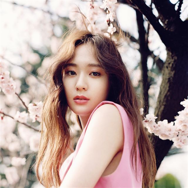 2048x2048 Jessica Snsd Kpop Girl Singer Beauty - beautiful iPad Air Wallpaper