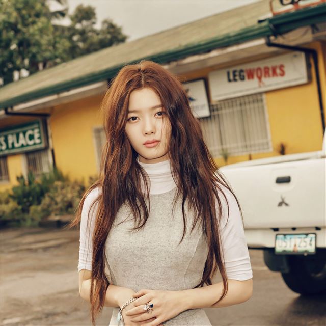2048x2048 Kim Yoo Jung Kpop Girl Cute - photography iPad Air Wallpaper