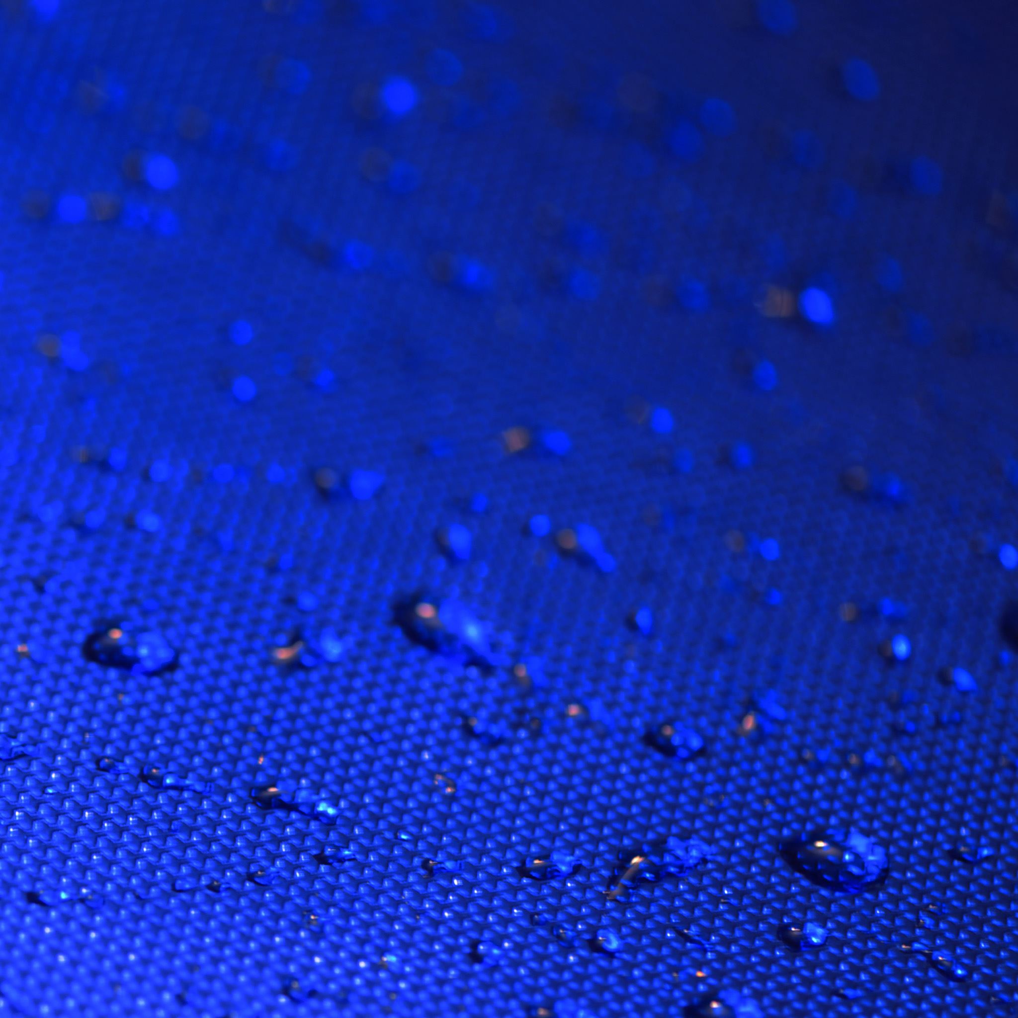 Blue Water Drops iPad Air wallpaper 