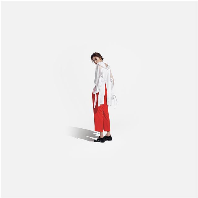 2048x2048 Kpop Sungkyung Model White - model iPad Air Wallpaper