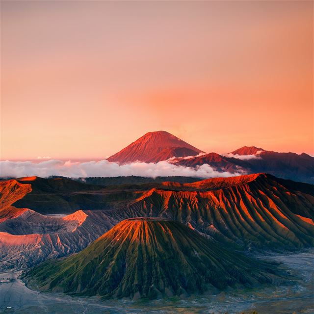 2048x2048 Red Mountain Cloud Wonderful Nature - clouds iPad Air Wallpaper