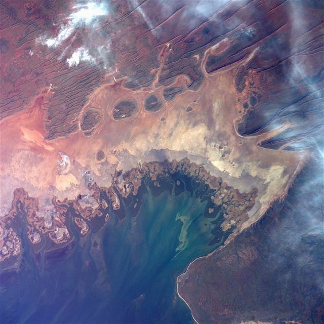 2048x2048 Earthview Satellite Map Sea Land Art Illustration - view iPad Air Wallpaper