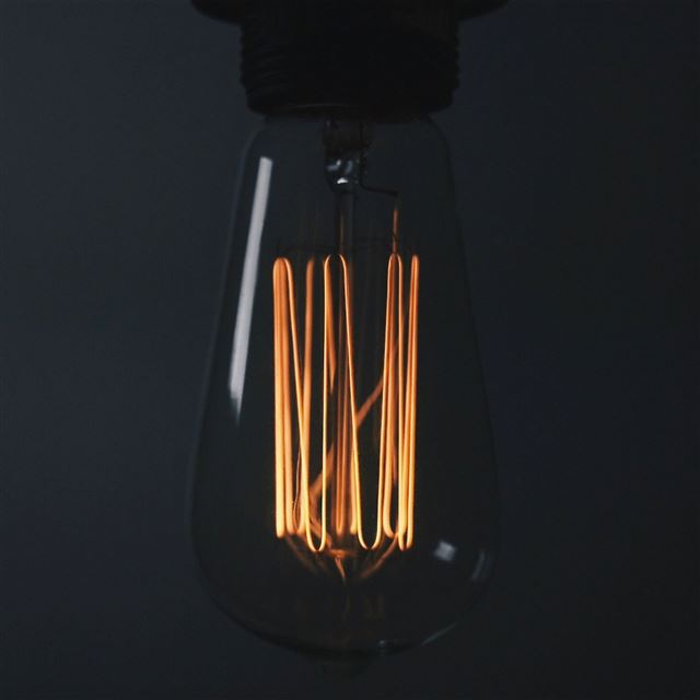 2048x2048 Light Bokeh Edison Blub - bokeh iPad Air Wallpaper