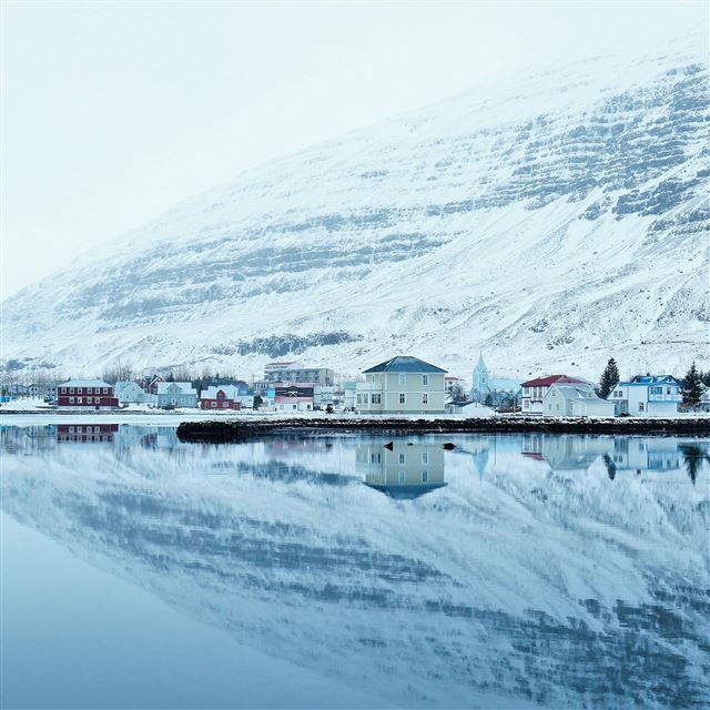 2048x2048 Winter Christmas Mountain Cold Lake - reflection iPad Air Wallpaper