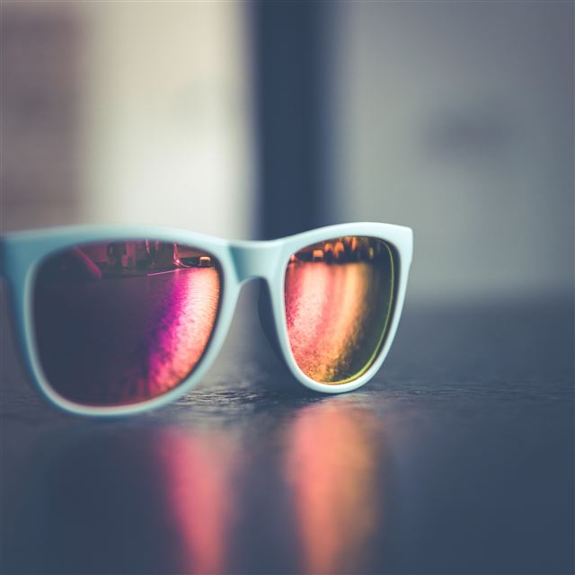 2048x2048 Glasses Sun Minimal Bokeh - bokeh iPad Air Wallpaper