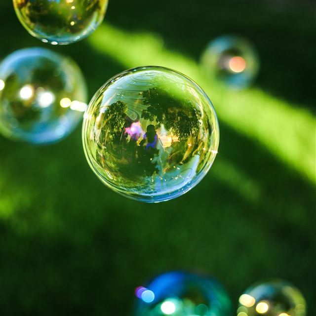 2048x2048 Bubble Summer Day Green Bokeh - bokeh iPad Air Wallpaper