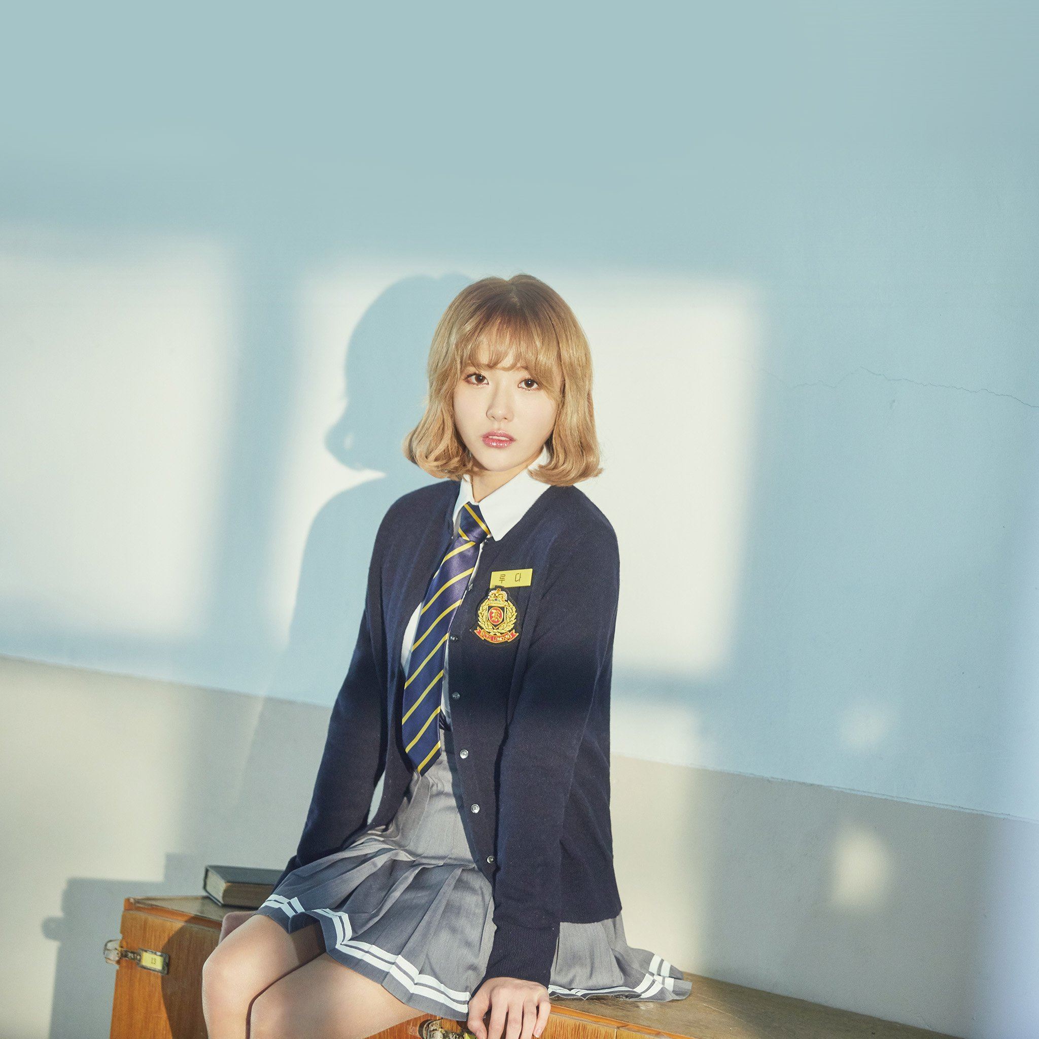 Kpop Young Girl School Beauty iPad Air wallpaper 