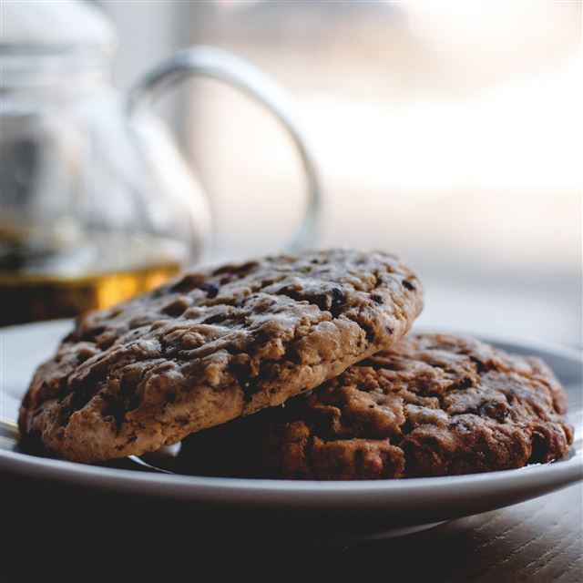 2048x2048 Afternoon Tea Biscuits Plate Macro - bokeh iPad Air Wallpaper