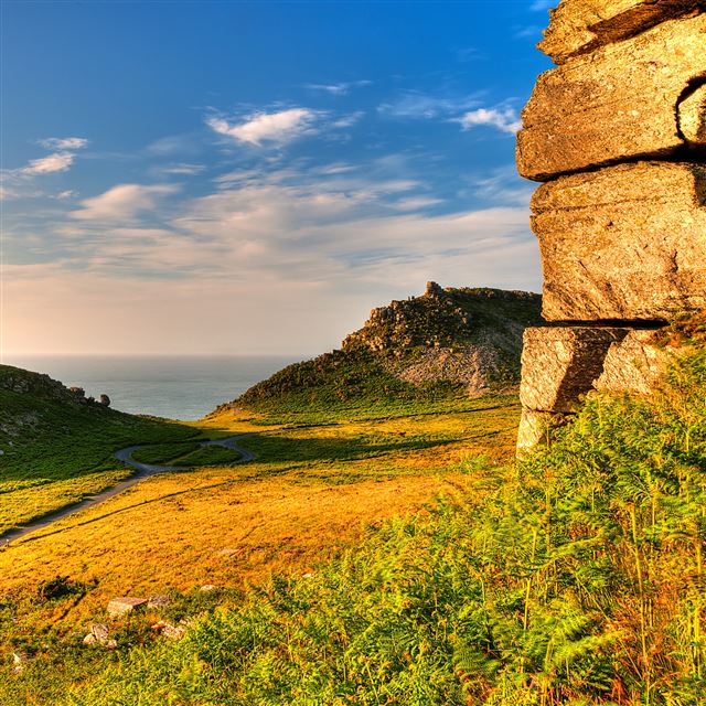 2048x2048 Exmoor Somerset Grass Sky Hdr - view iPad Air Wallpaper