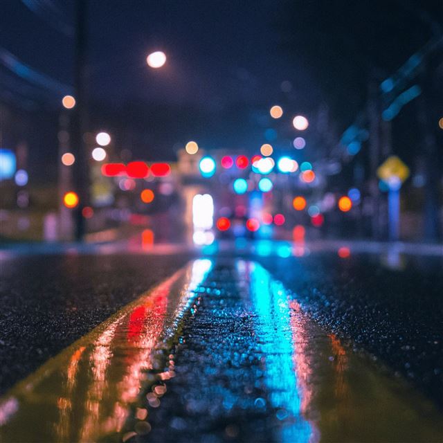 2048x2048 Rainy City Night -  iPad Air Wallpaper