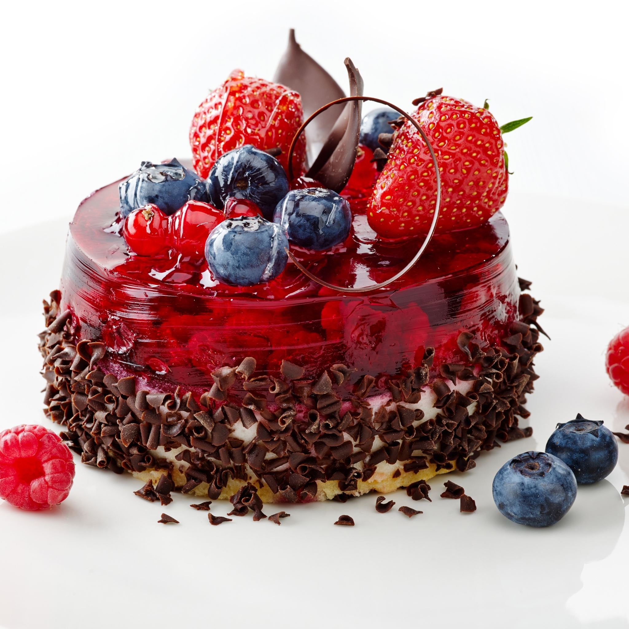 Jelly Strawberry Blueberry Chocolate Cake Dessert iPad Air wallpaper 