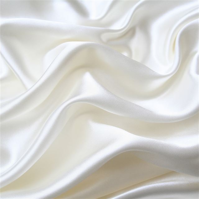2048x2048 Silk White Fabric Softness -  iPad Air Wallpaper