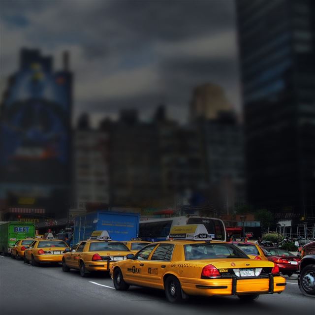2048x2048 New York manhattan taxis road - road iPad Air Wallpaper