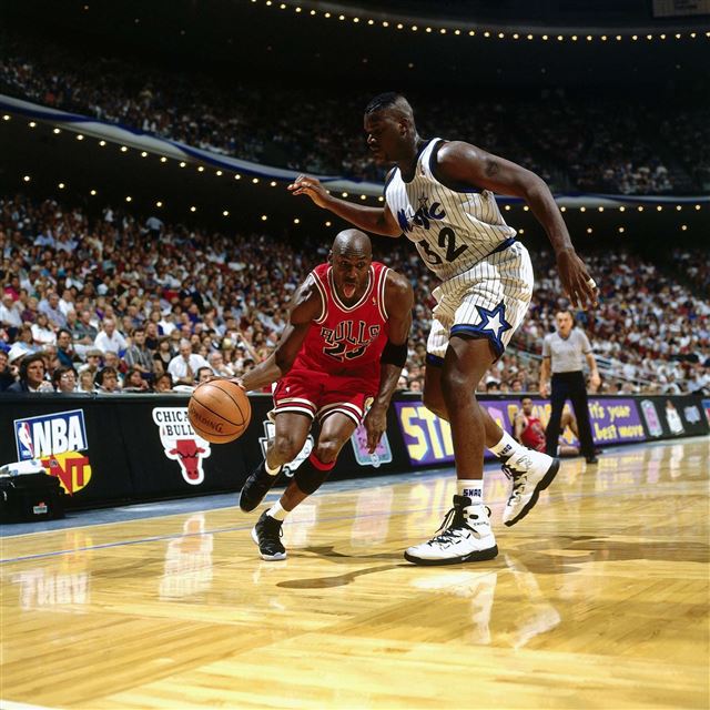 2048x2048 Michael Jordan -  iPad Air Wallpaper