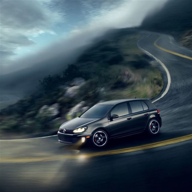 2048x2048 Volkswagen - night iPad Air Wallpaper