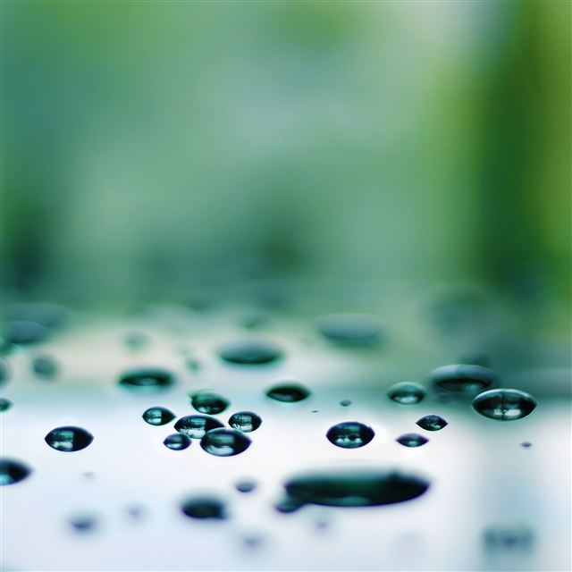 2048x2048 Levitating Droplets - water iPad Air Wallpaper