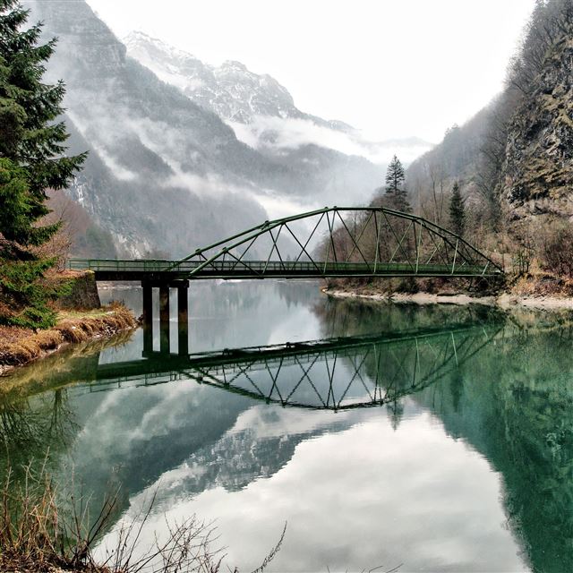 2048x2048 Mountain Lake Reflection - lake iPad Air Wallpaper