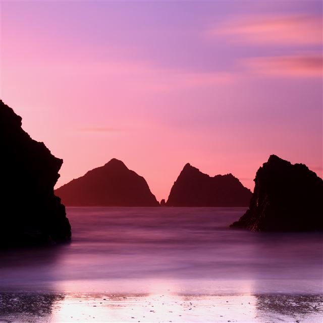 2048x2048 Holywell Bay -  iPad Air Wallpaper