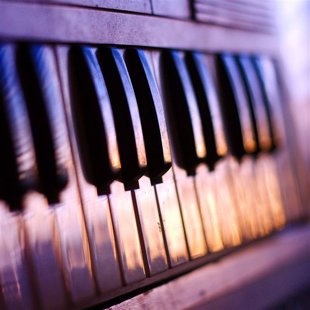 2048x2048 Keyboard Sunset - light iPad Air Wallpaper