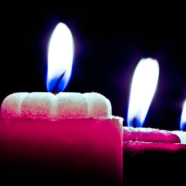 2048x2048 Candle Lit - night iPad Air Wallpaper