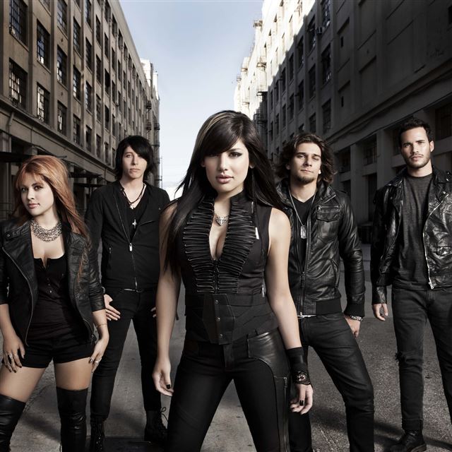 2048x2048 Valora Band - man iPad Air Wallpaper