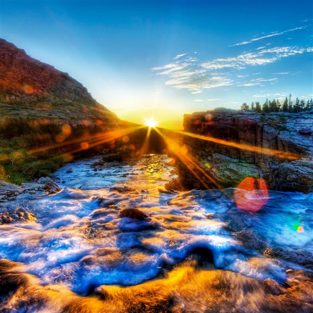 2048x2048 Sunrise - water iPad Air Wallpaper